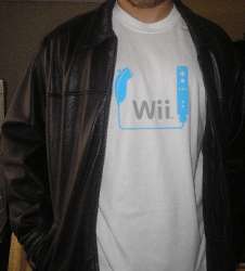 Wii Shirt3Small