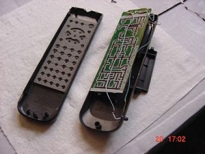 _Wii_Sensor_Bar_Made_from_old_remote_control_5.JPG