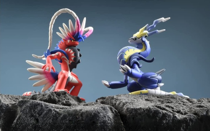 Takara Tomy reveals Pokémon Scarlet/Violet Koraidon and Miraidon figurines