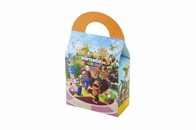 New Super Nintendo World Snack packages featuring both Mario and Donkey Kong have been announced, here's the chocolate crunch box.